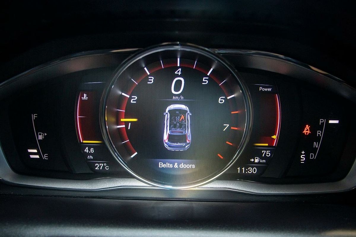 2016 Volvo XC60 T5 Luxury