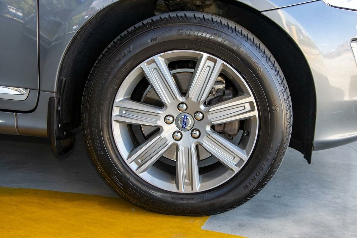 2016 Volvo XC60 T5 Luxury