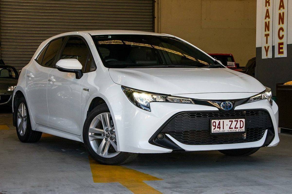 2018 Toyota Corolla Ascent Sport Hybrid ZWE211R