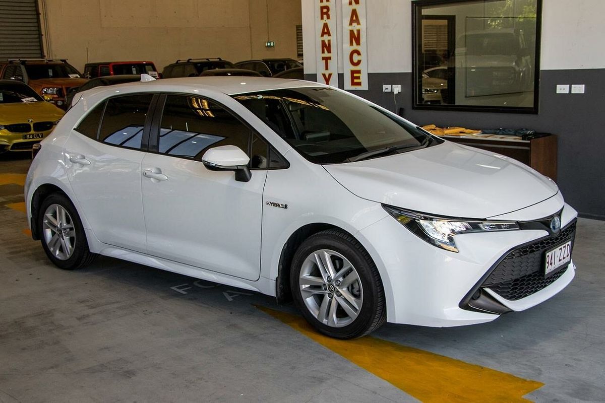 2018 Toyota Corolla Ascent Sport Hybrid ZWE211R