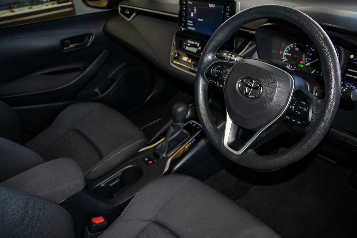 2018 Toyota Corolla Ascent Sport Hybrid ZWE211R