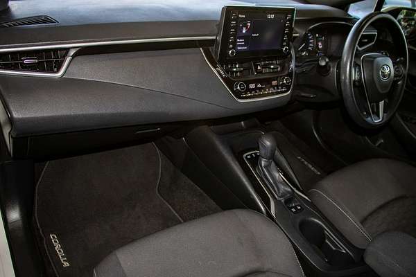 2018 Toyota Corolla Ascent Sport Hybrid ZWE211R