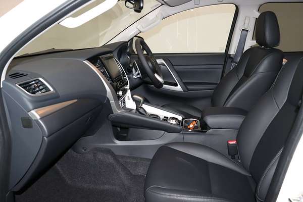 2024 Mitsubishi Pajero Sport GLS QG
