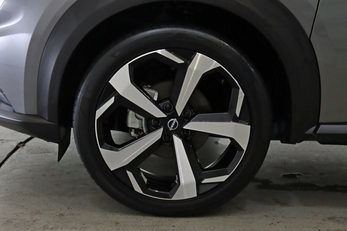 2023 Nissan JUKE ST-L F16