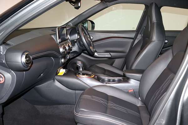 2023 Nissan JUKE ST-L F16