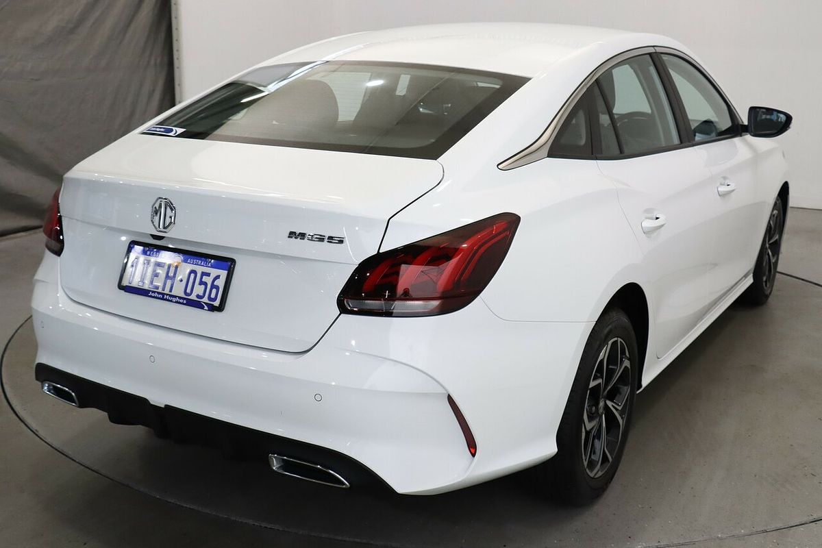 2024 MG MG5 Vibe