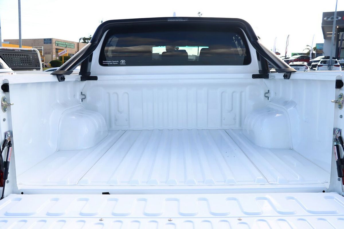 2024 Toyota Hilux SR5 Hi-Rider GUN136R Rear Wheel Drive
