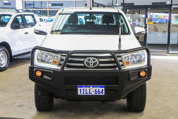 2016 Toyota Hilux SR GUN126R 4X4