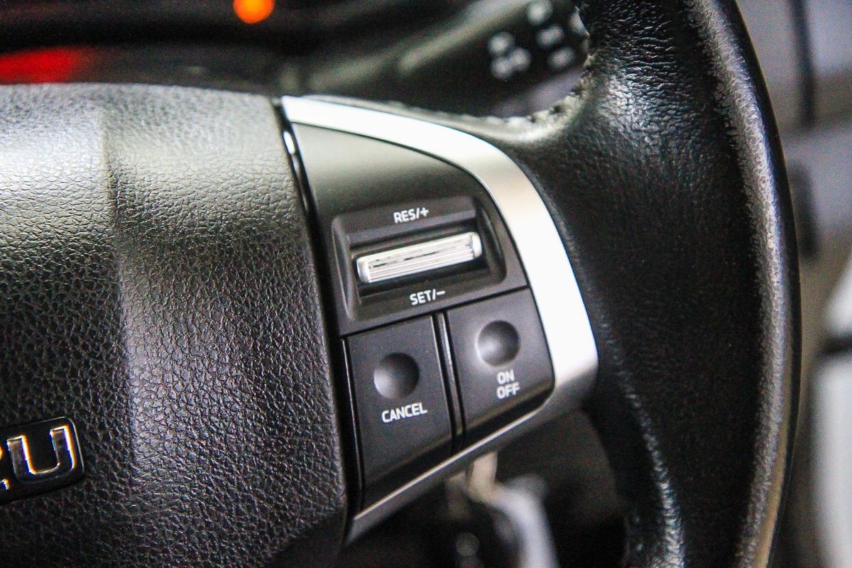 2019 Isuzu D-MAX SX 4X4