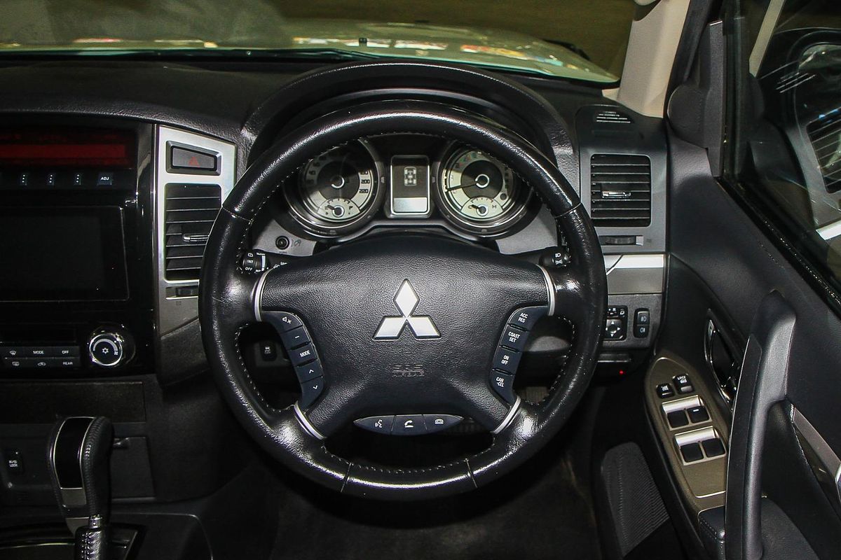 2019 Mitsubishi Pajero GLX NX