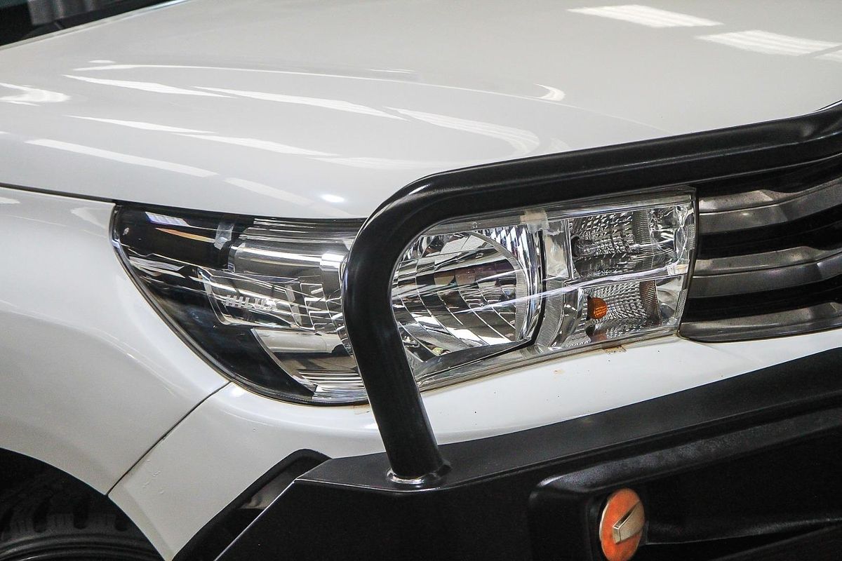 2016 Toyota Hilux SR GUN126R 4X4