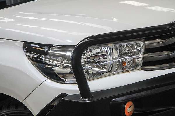 2016 Toyota Hilux SR GUN126R 4X4