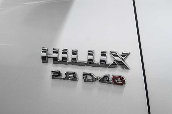 2016 Toyota Hilux SR GUN126R 4X4