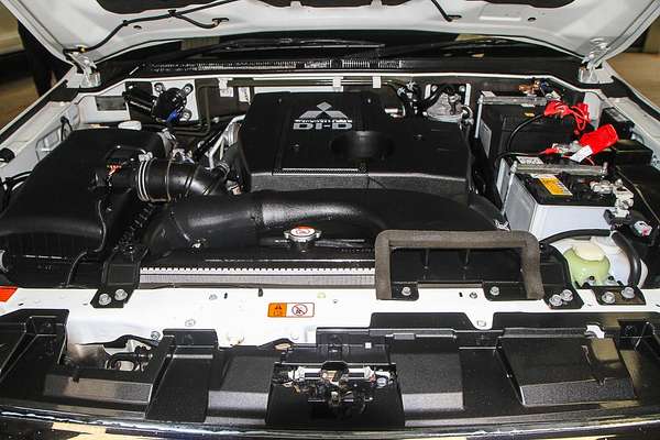 2019 Mitsubishi Pajero GLX NX