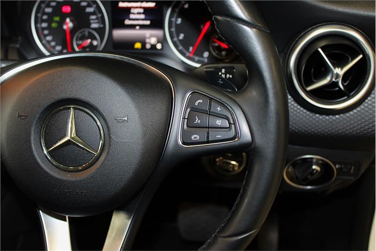 2016 Mercedes-Benz A180 BE 176 MY15