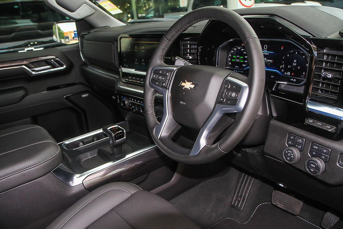 2024 Chevrolet Silverado 1500 LTZ Premium W/Tech Pack T1 4X4