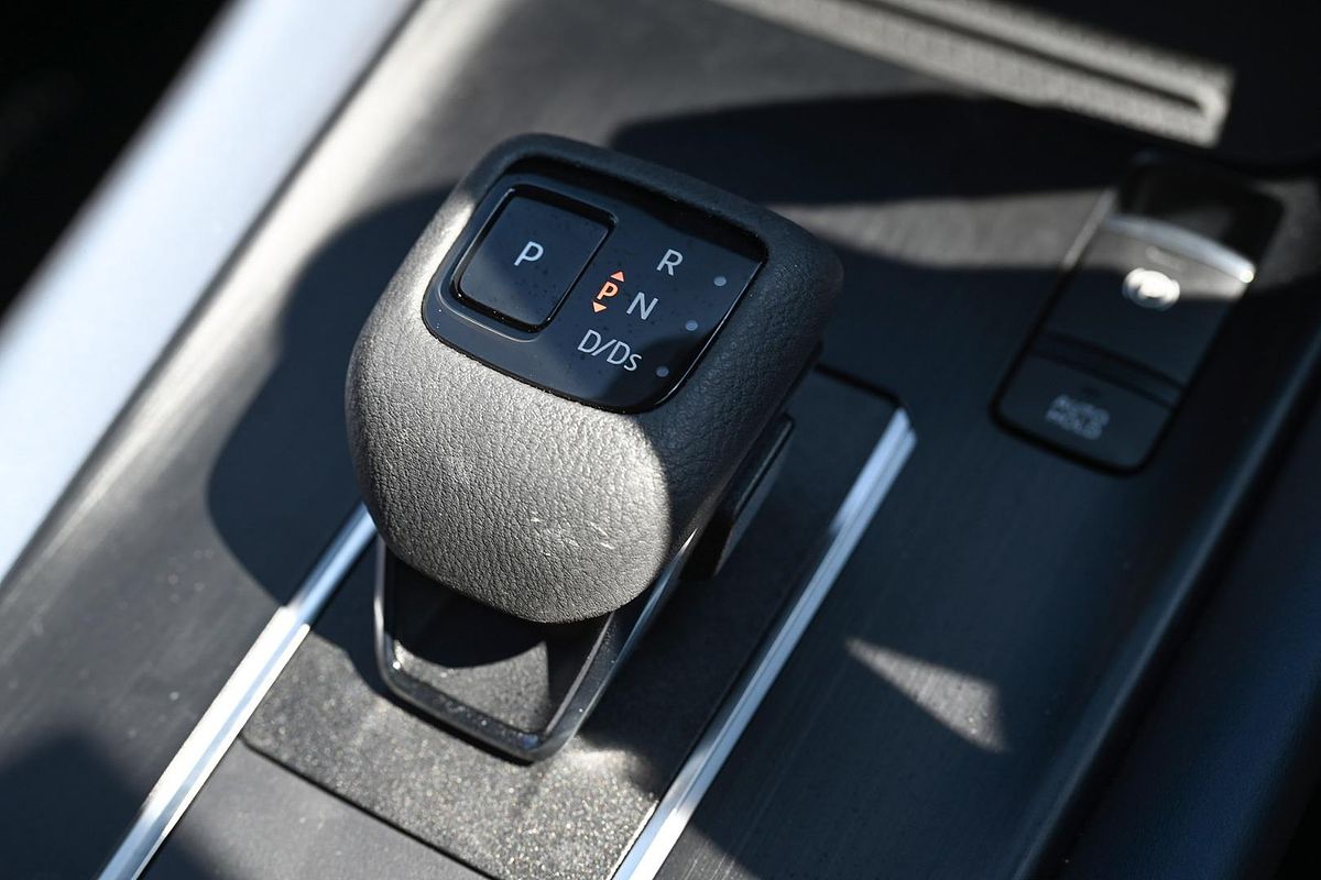 2024 Nissan QASHQAI ST-L J12
