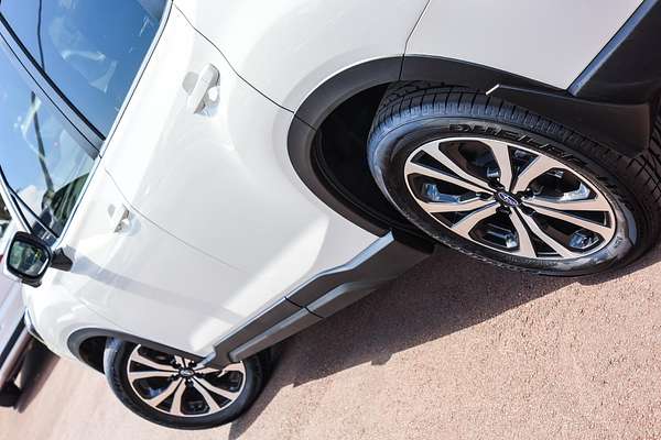 2024 Subaru Forester 2.5i Premium S5