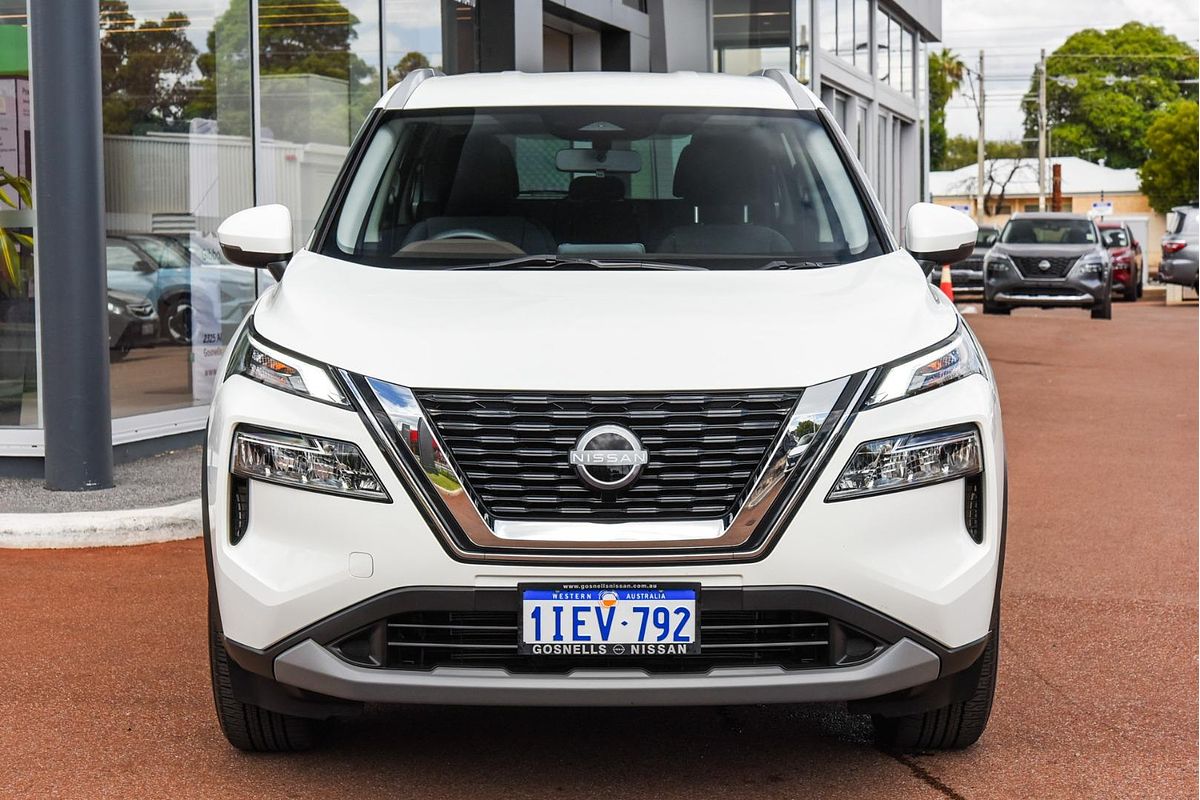 2024 Nissan X-TRAIL ST T33