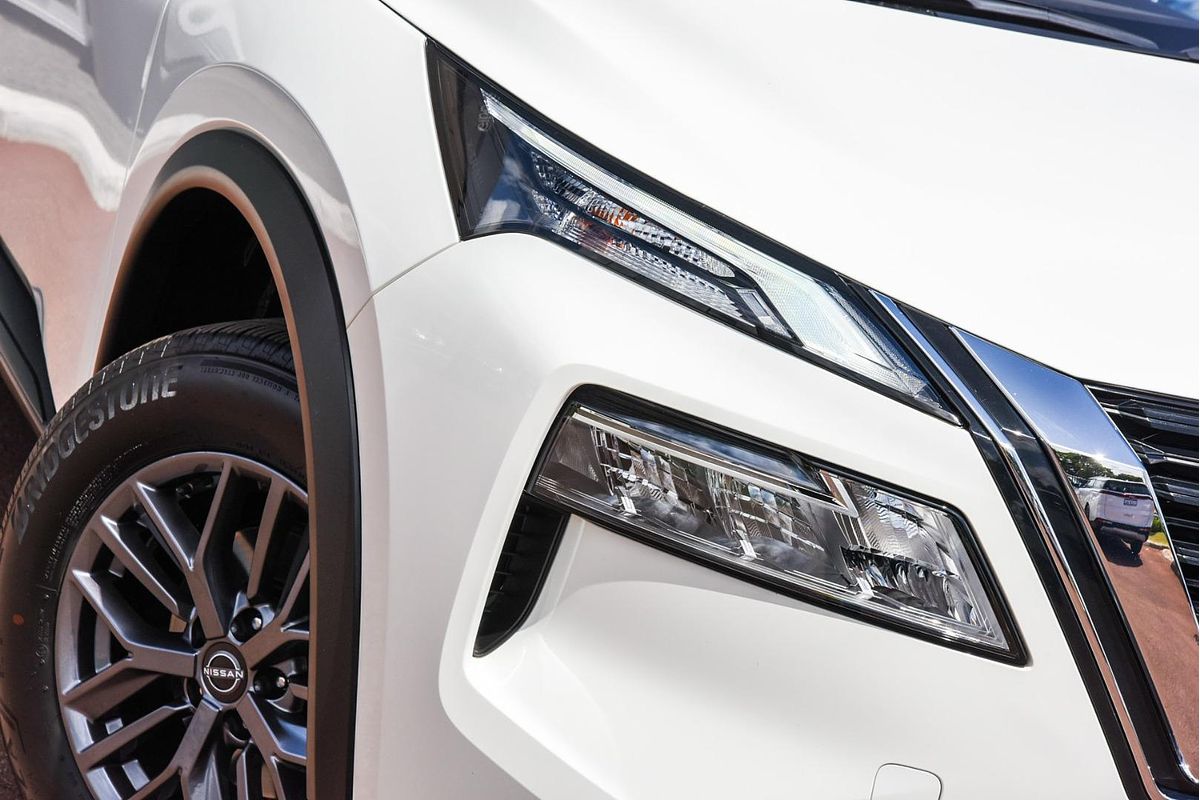 2024 Nissan X-TRAIL ST T33