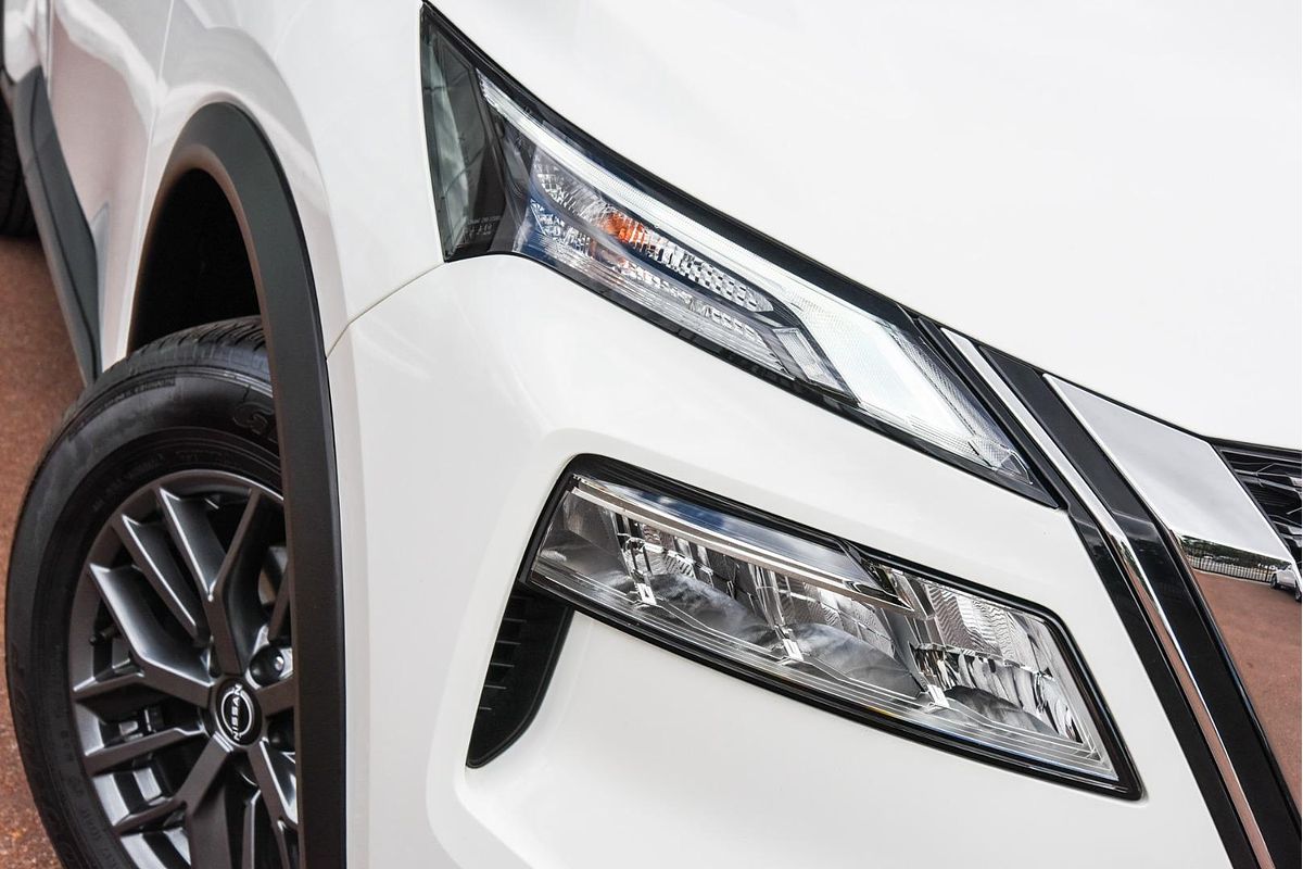 2024 Nissan X-TRAIL ST T33