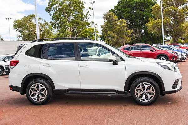 2023 Subaru Forester 2.5i S5