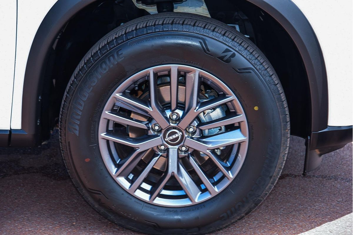 2024 Nissan X-TRAIL ST T33