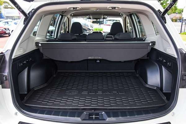 2024 Subaru Forester 2.5i Premium S5