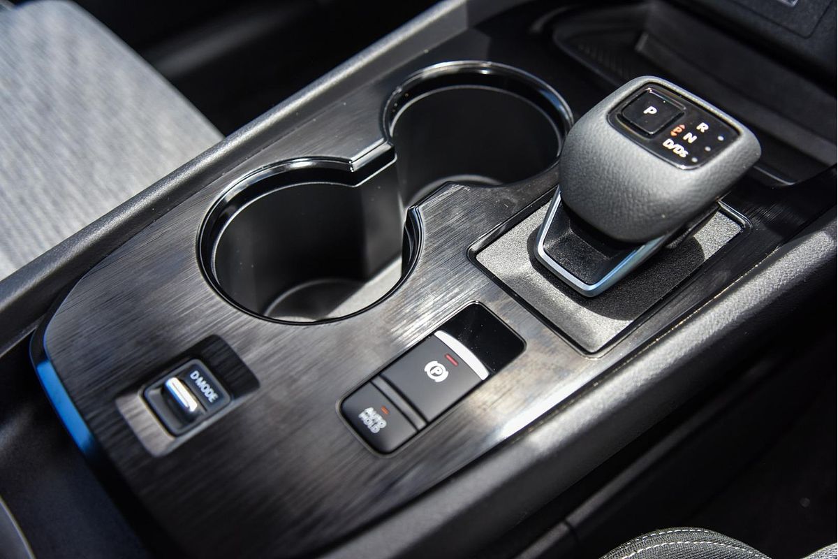 2024 Nissan X-TRAIL ST T33