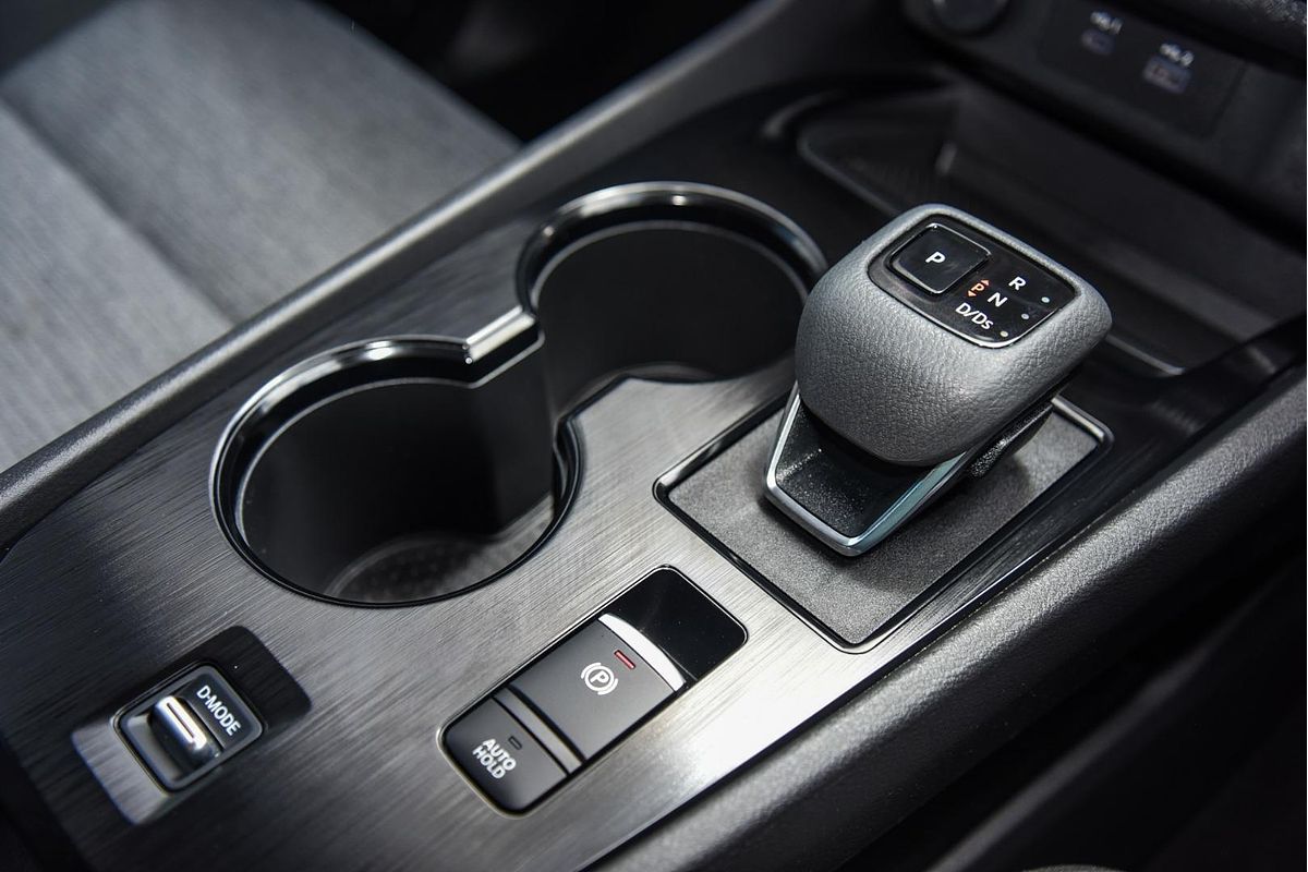 2024 Nissan X-TRAIL ST T33
