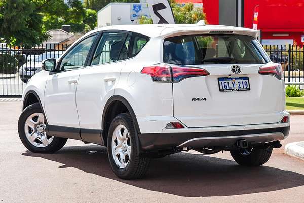 2017 Toyota RAV4 GX ZSA42R