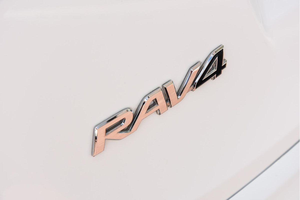 2017 Toyota RAV4 GX ZSA42R
