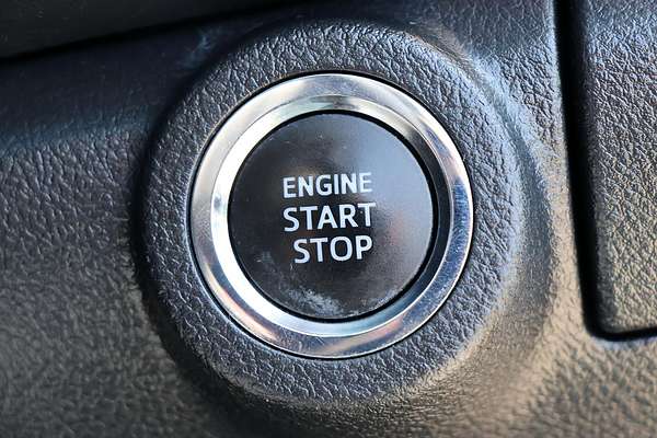 2017 Toyota Hilux SR5 GUN126R 4X4