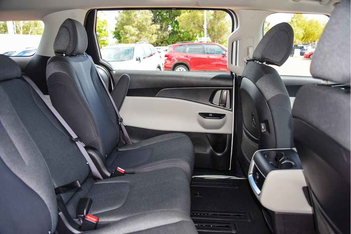 2024 Kia Carnival S KA4