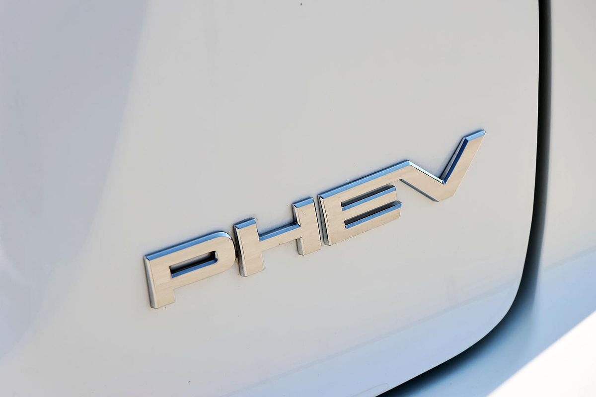 2024 Mitsubishi Eclipse Cross PHEV ES YB