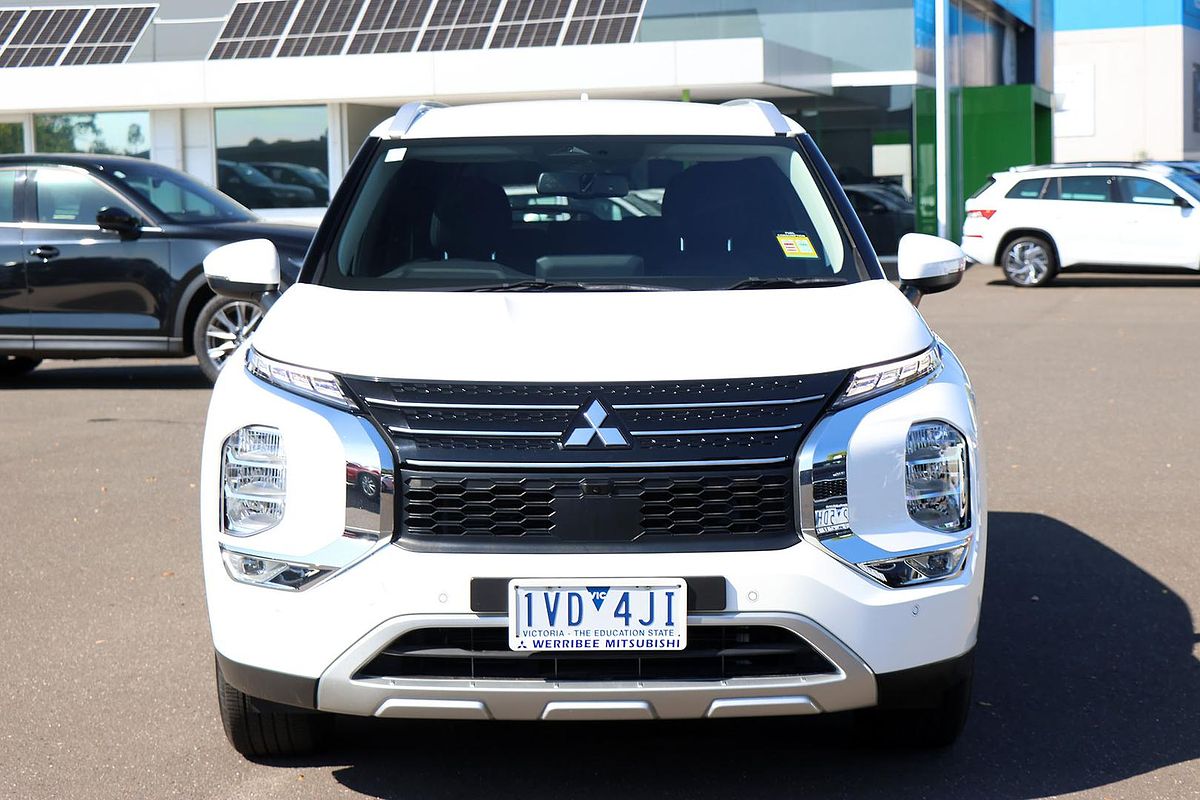 2022 Mitsubishi Outlander LS ZM