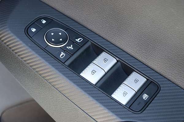 2022 Mitsubishi Outlander LS ZM