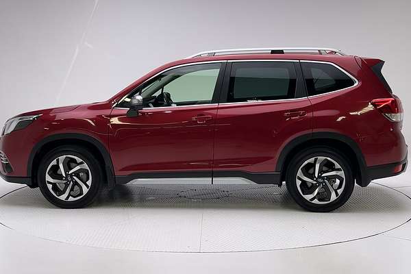 2022 Subaru Forester 2.5i-S S5