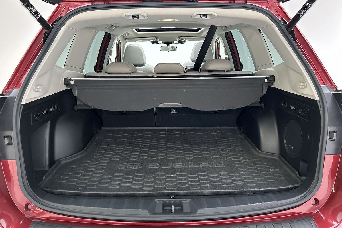 2022 Subaru Forester 2.5i-S S5