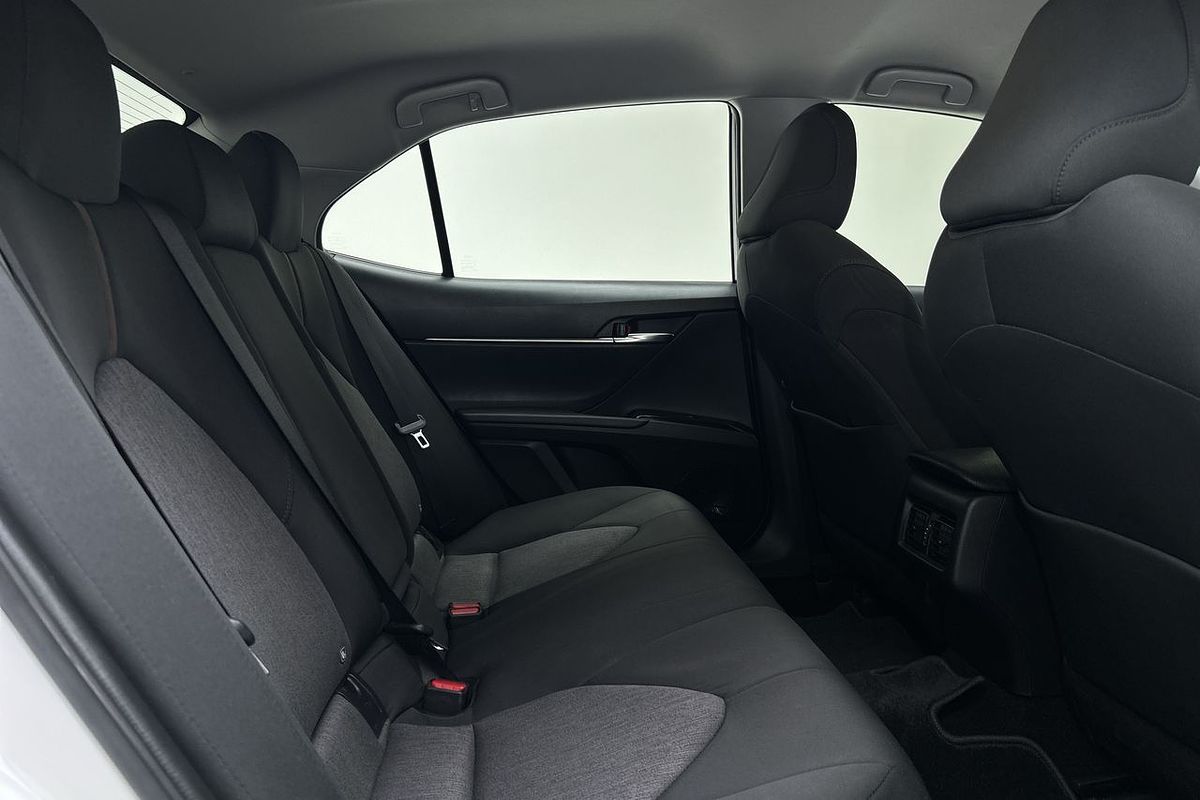 2021 Toyota Camry Ascent AXVH70R