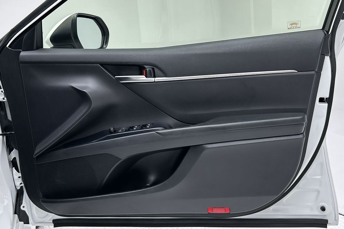 2021 Toyota Camry Ascent AXVH70R