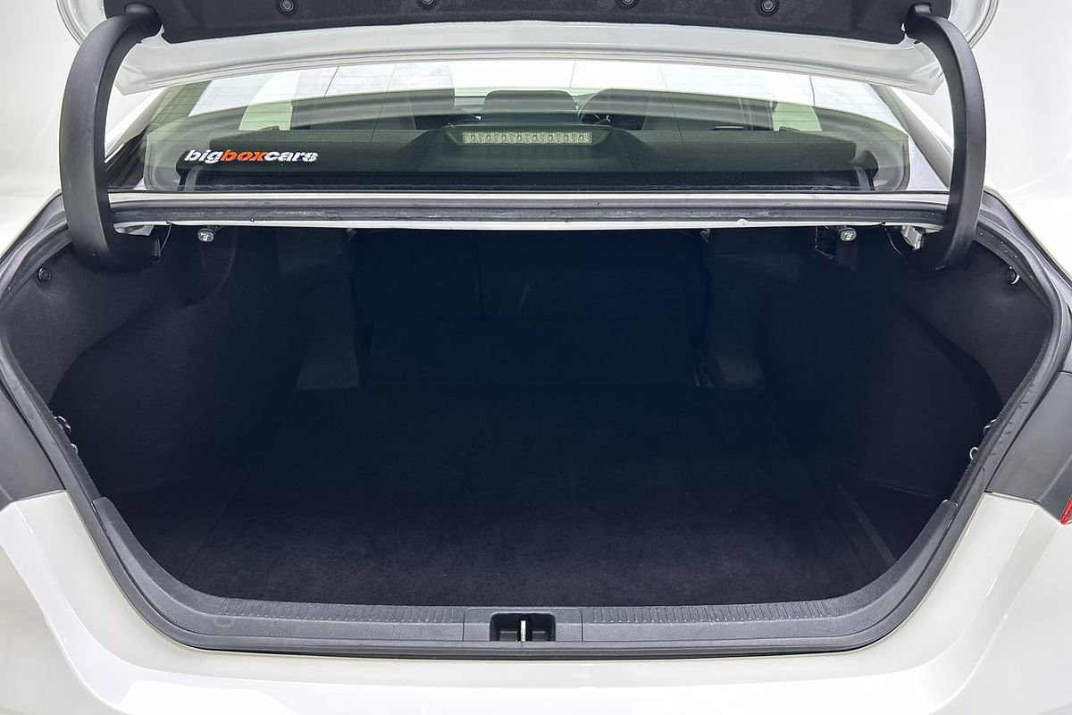 2021 Toyota Camry Ascent AXVH70R