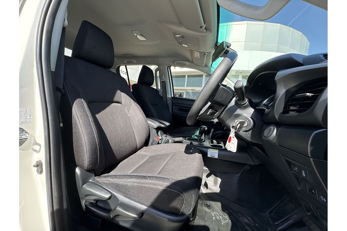 2020 Toyota Hilux SR GUN126R 4X4