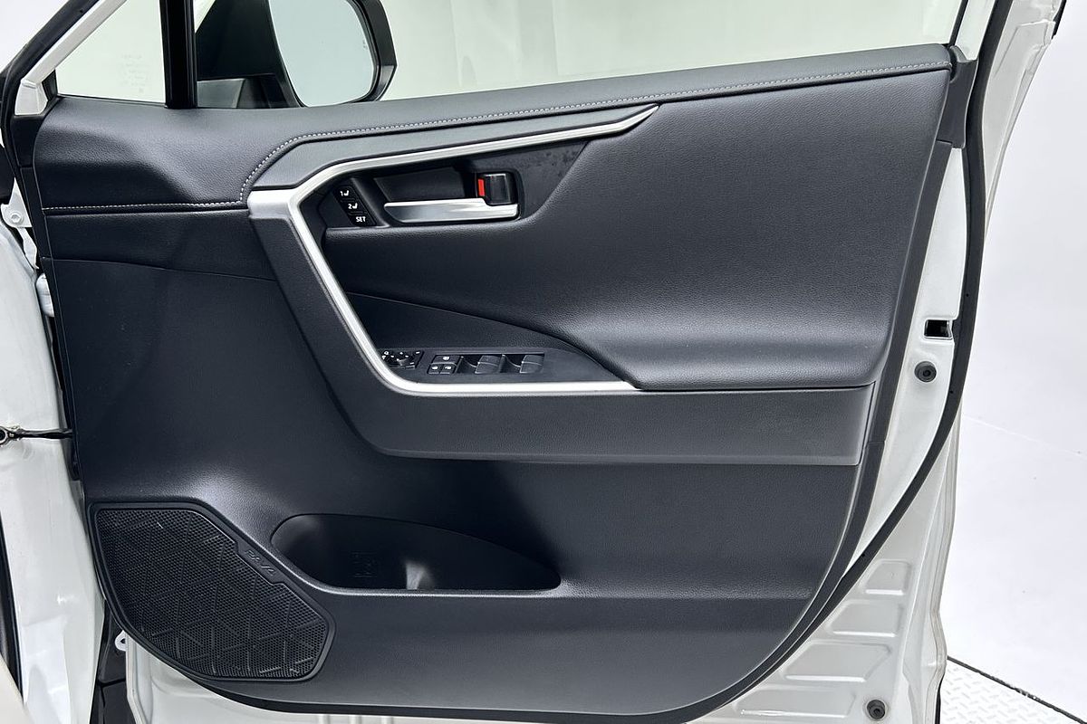 2021 Toyota RAV4 Cruiser AXAH54R