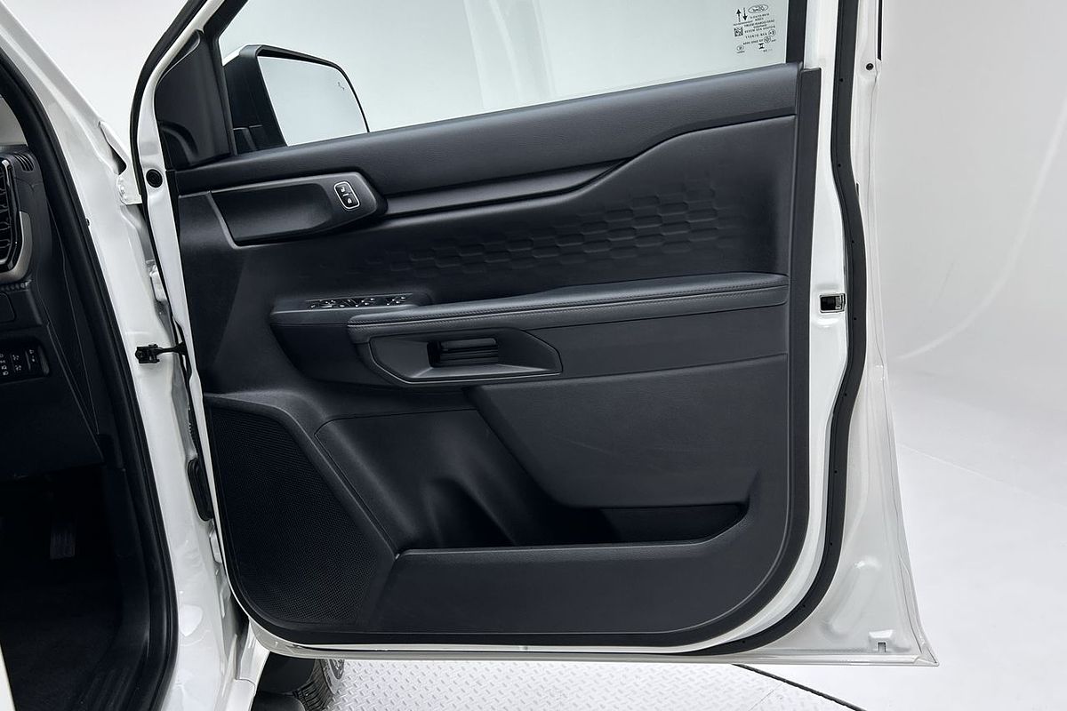 2024 Ford Everest Ambiente