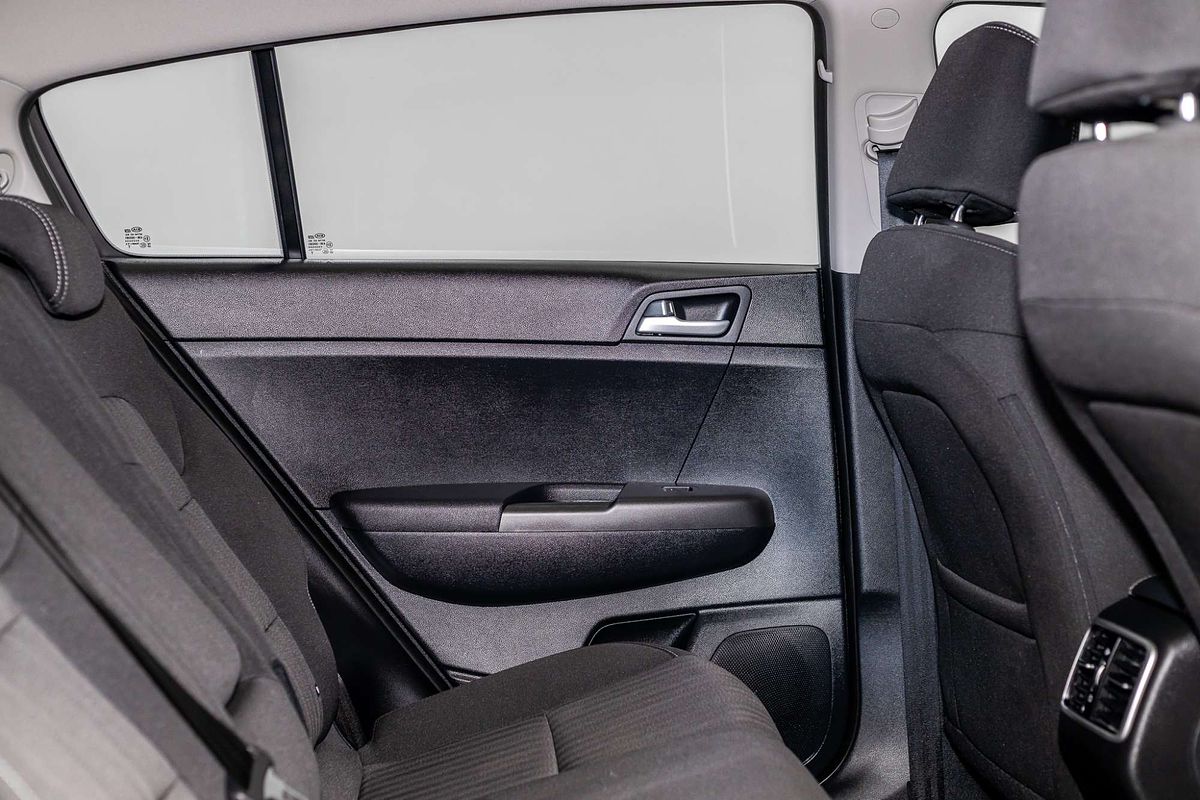 2020 Kia Sportage S QL