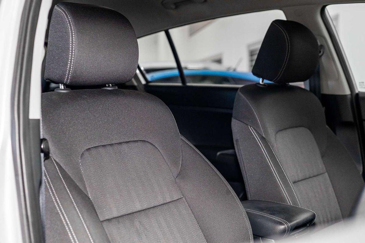 2020 Kia Sportage S QL