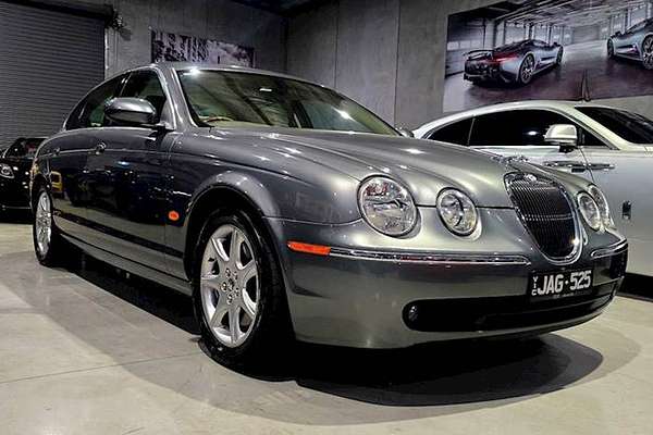 2006 Jaguar S-Type SE X204