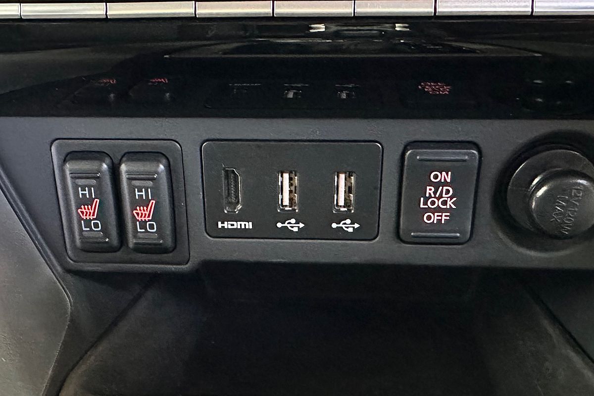 2023 Mitsubishi Pajero Sport Exceed QF 4X4