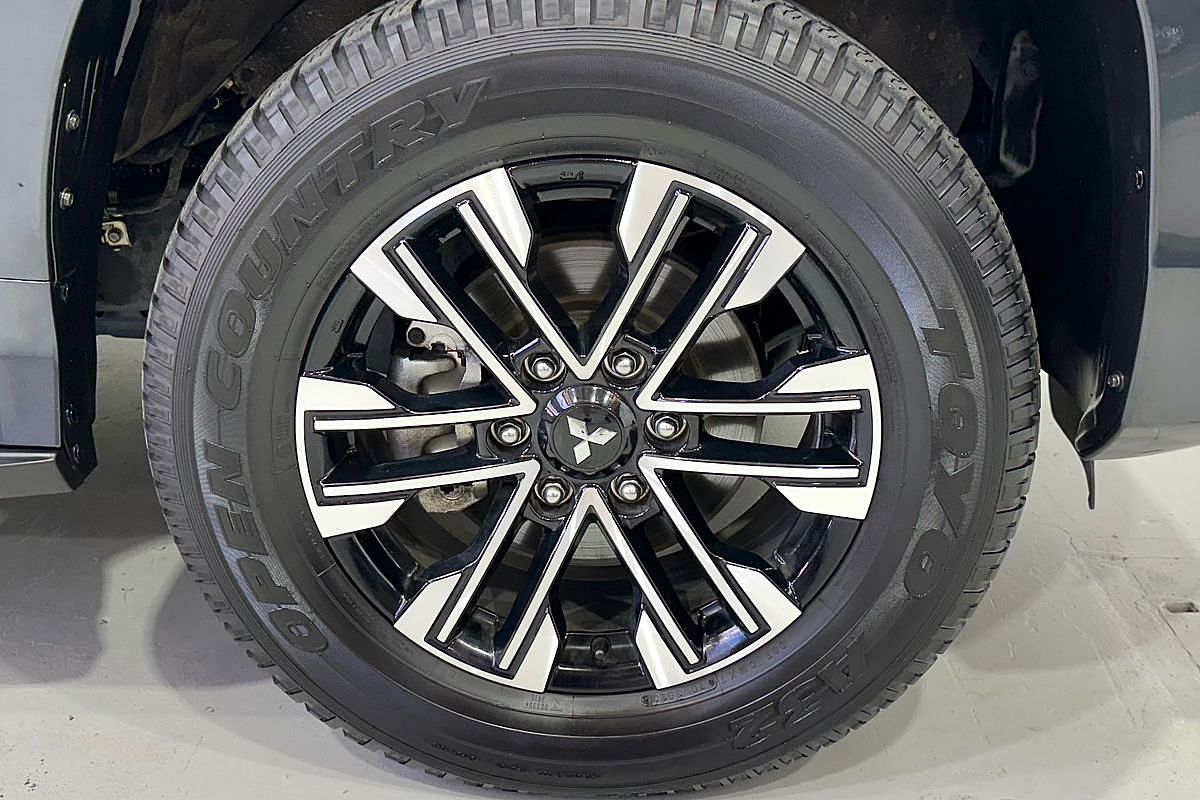 2023 Mitsubishi Pajero Sport Exceed QF 4X4